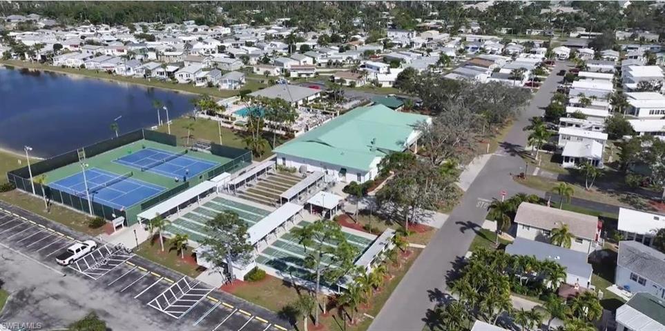 4620  Candlestick E CT, Estero, FL 33928