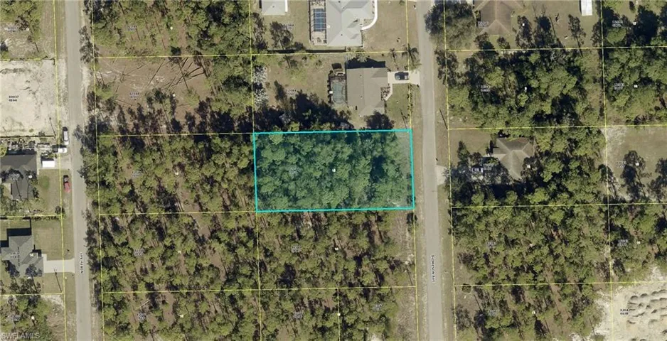 1105 Thompson Ave, Lehigh Acres, Florida 33972