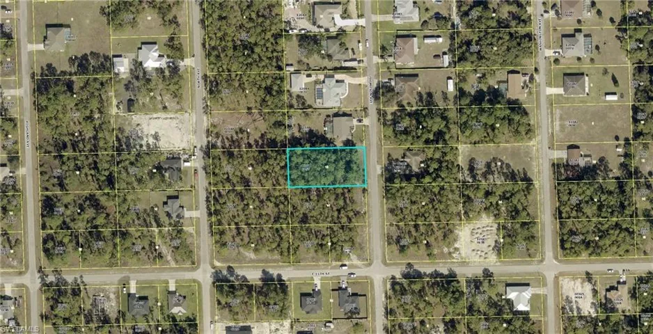 1105 Thompson Ave, Lehigh Acres, Florida 33972