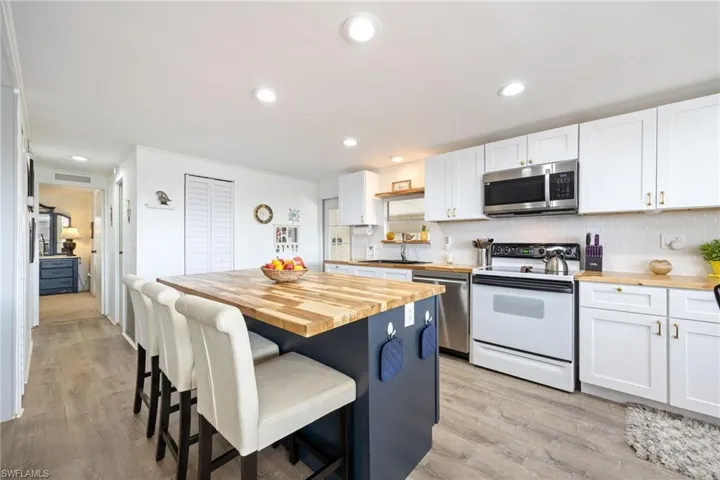 532 Palmer Blvd, North Fort Myers, Florida 33903
