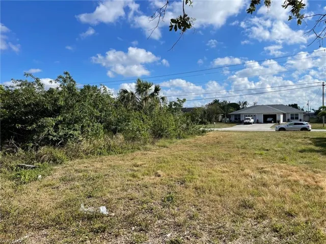 2309 NE 6th  ST, Cape Coral, FL 33909