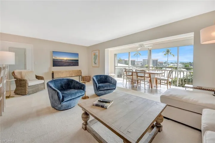 2800 Gulf Shore Blvd N 304, Naples, Florida 34103