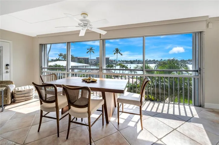 2800 Gulf Shore Blvd N 304, Naples, Florida 34103