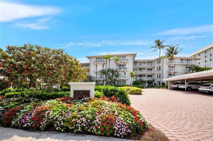 2800 Gulf Shore Blvd N 304, Naples, Florida 34103