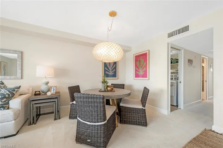 2800 Gulf Shore Blvd N 304, Naples, Florida 34103