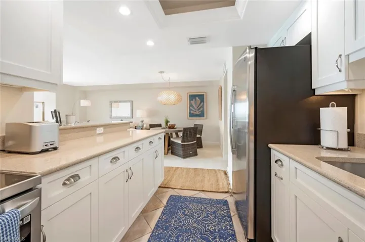2800 Gulf Shore Blvd N 304, Naples, Florida 34103