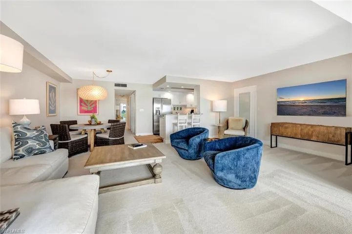2800 Gulf Shore Blvd N 304, Naples, Florida 34103