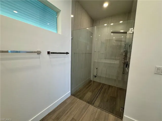1120 Nw 42nd Pl, Cape Coral, Florida 33993