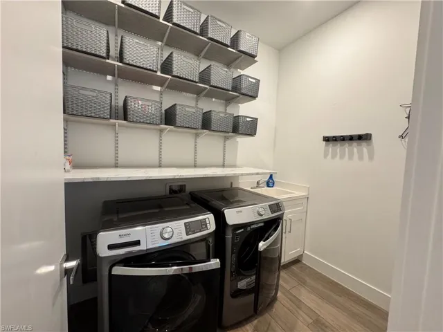 1120 Nw 42nd Pl, Cape Coral, Florida 33993