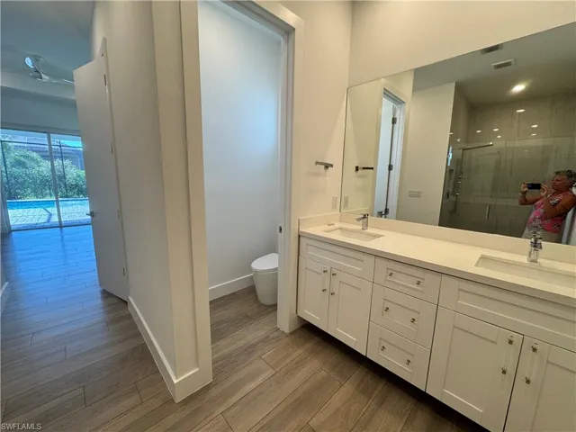 1120 Nw 42nd Pl, Cape Coral, Florida 33993