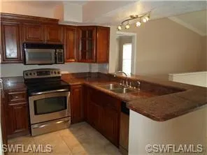 169 Santa Clara Dr 11, Naples, Florida 34104