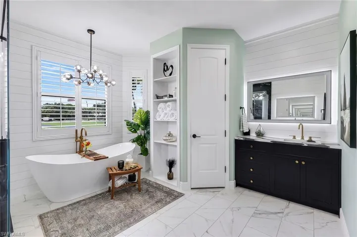 1160 13th St Sw, Naples, Florida 34117