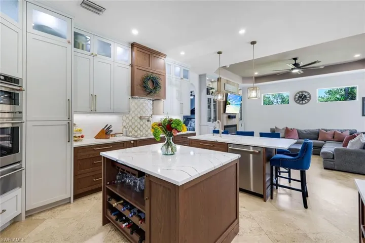 1160 13th St Sw, Naples, Florida 34117