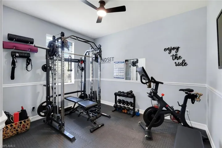 1160 13th St Sw, Naples, Florida 34117