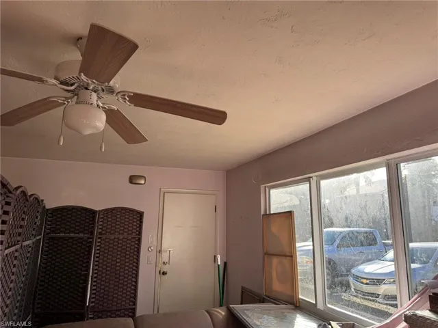Interior details featuring ceiling fan
