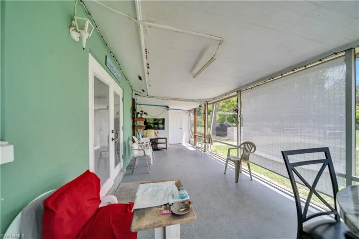 2202 Parkview Dr, Fort Myers, Florida 33905