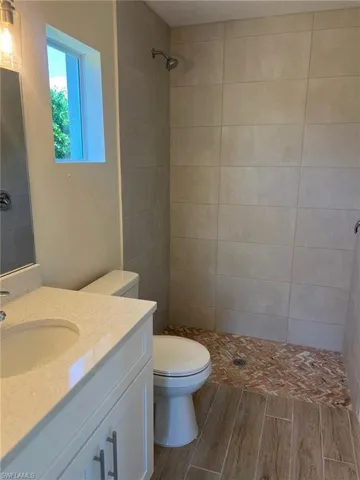 3512 Ne 17th Pl, Cape Coral, Florida 33909