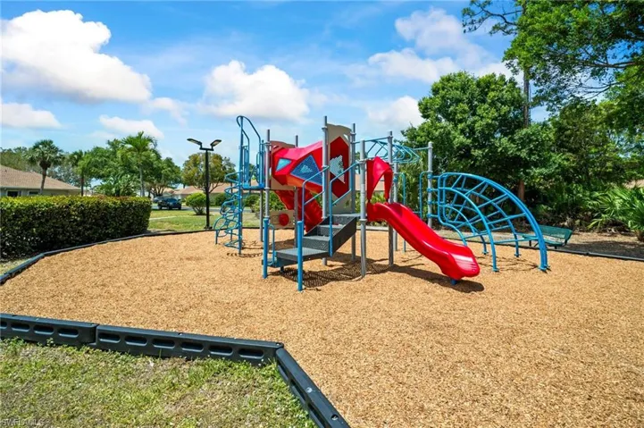 3120 Seasons Way 306, Estero, Florida 33928