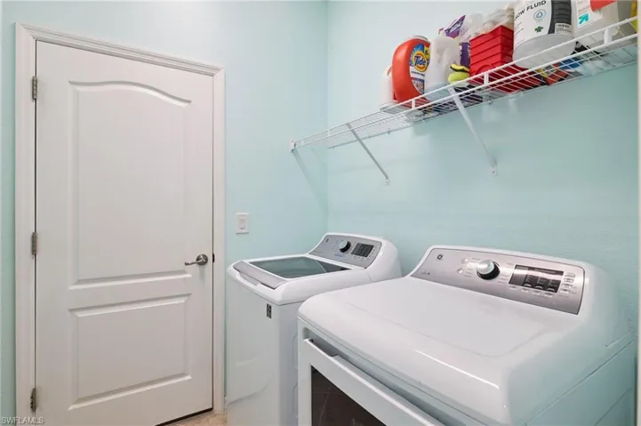Laundry area with independent washer and dryer