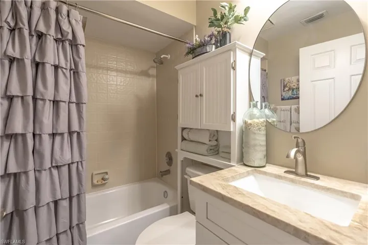 2nd Bathroom