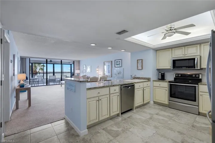 15021 Punta Rassa Rd 402, Fort Myers, Florida 33908