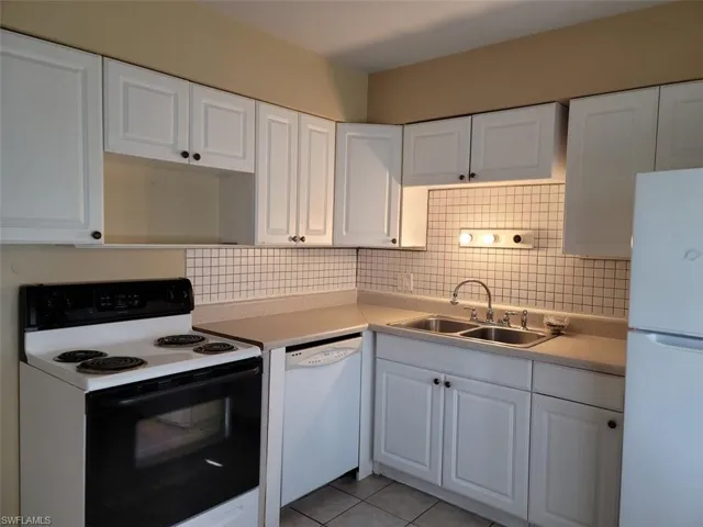 114  Florida  RD, Lehigh Acres, FL 33936