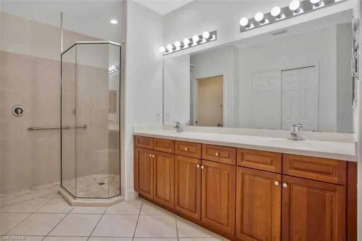 9398  Aviano  DR, Fort Myers, FL 33913