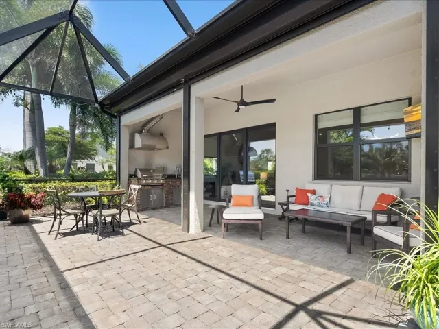 7225 Wilton Dr, Naples, Florida 34109