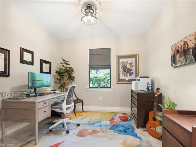 7225 Wilton Dr, Naples, Florida 34109