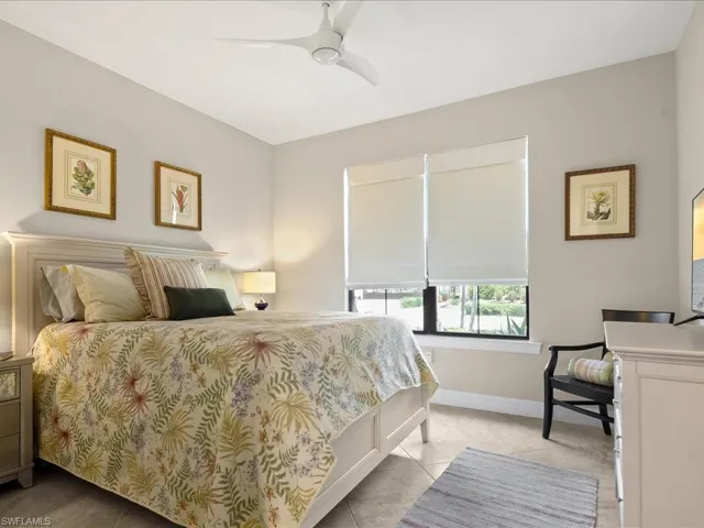 7225 Wilton Dr, Naples, Florida 34109