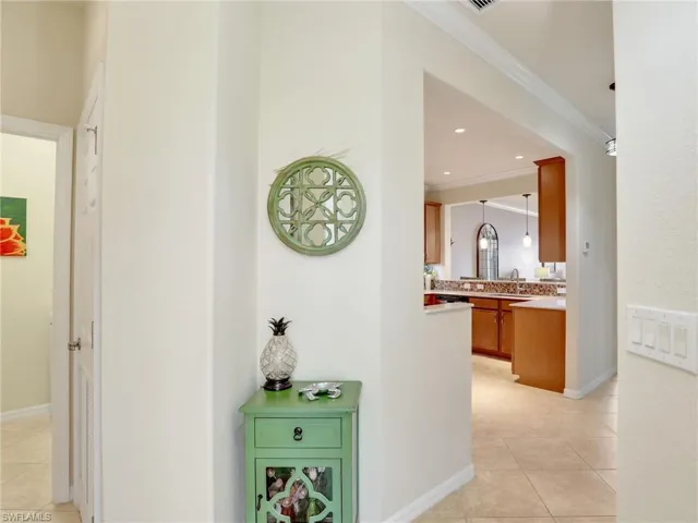 14760  Cranberry  CT, Naples, FL 34114