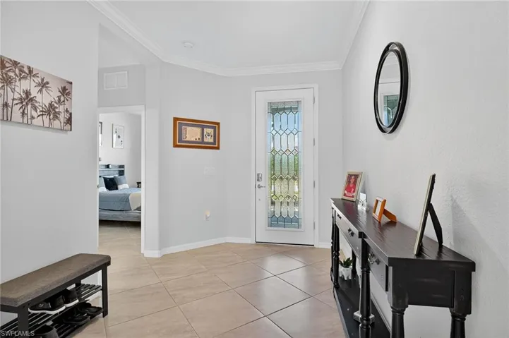 2130  Hamlin  ST, Naples, FL 34120