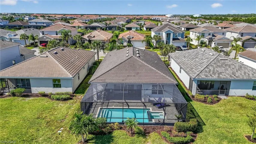 2130  Hamlin  ST, Naples, FL 34120