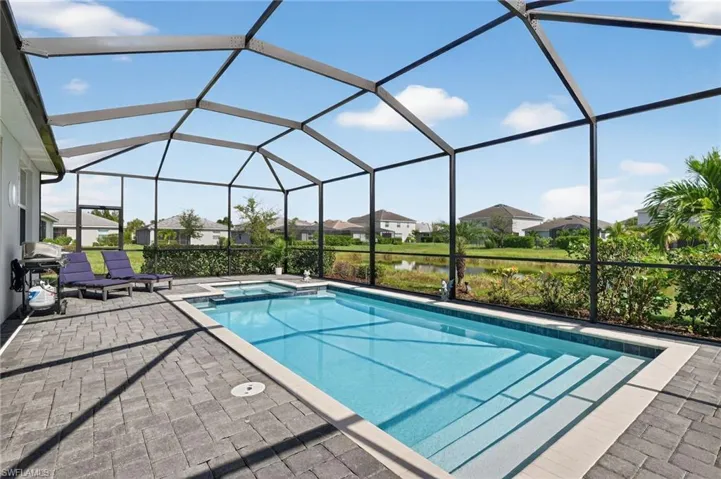 2130  Hamlin  ST, Naples, FL 34120
