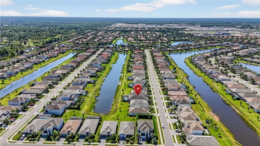 2130  Hamlin  ST, Naples, FL 34120