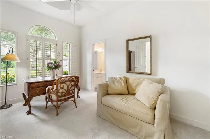 2296 Island Cove Cir, Naples, Florida 34109