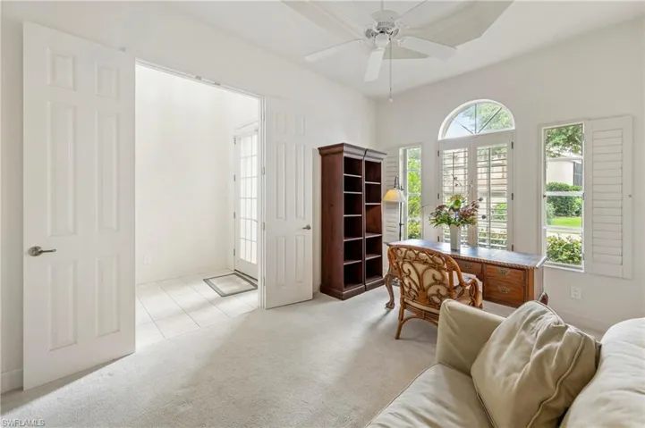 2296 Island Cove Cir, Naples, Florida 34109