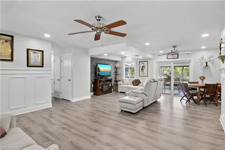 A seamless indoor-outdoor flow brings the beauty of the tropics right into your main living spaces