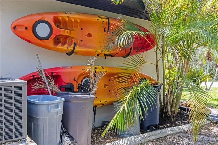 Launch your kayak from your own dock and explore miles of tranquil canals and open Gulf waters.