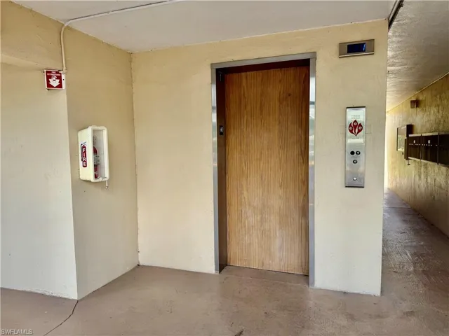 Common Elevator.