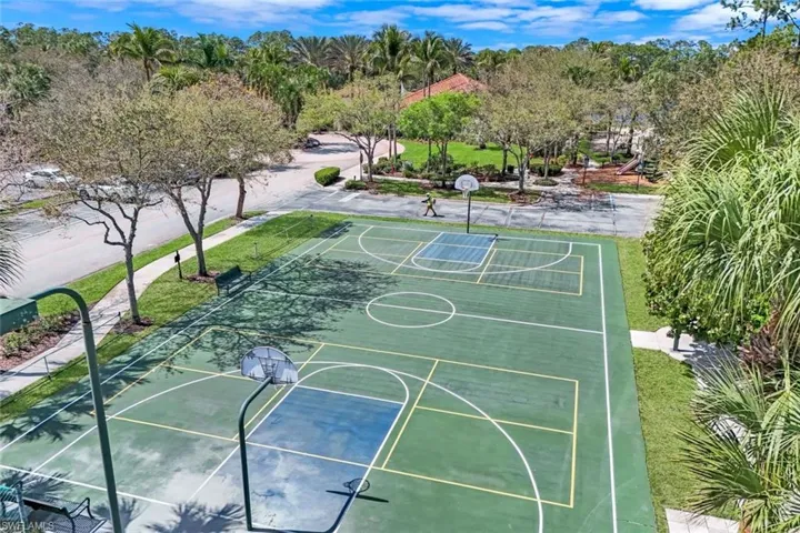 2040 Tarpon Bay Dr N 201, Naples, Florida 34119