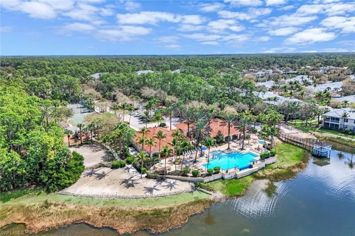 2040 Tarpon Bay Dr N 201, Naples, Florida 34119