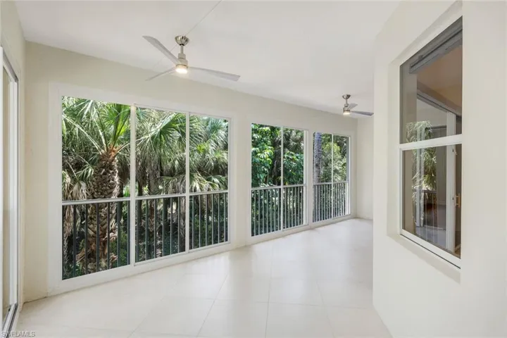 2040 Tarpon Bay Dr N 201, Naples, Florida 34119