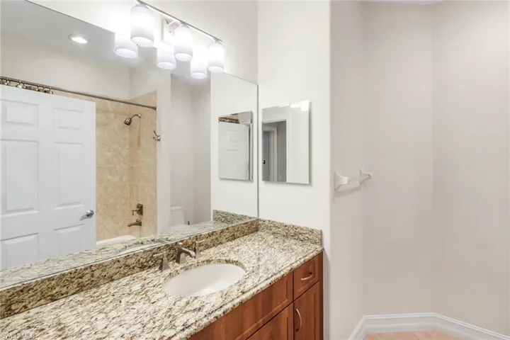 2040 Tarpon Bay Dr N 201, Naples, Florida 34119