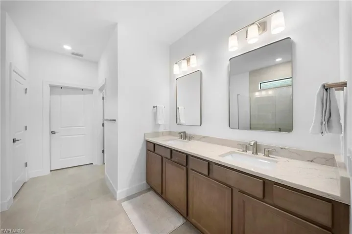 24931 Marina Del Ray Dr, Bonita Springs, Florida 34135