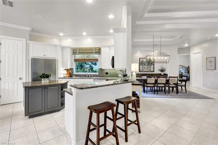 Breakfast Bar