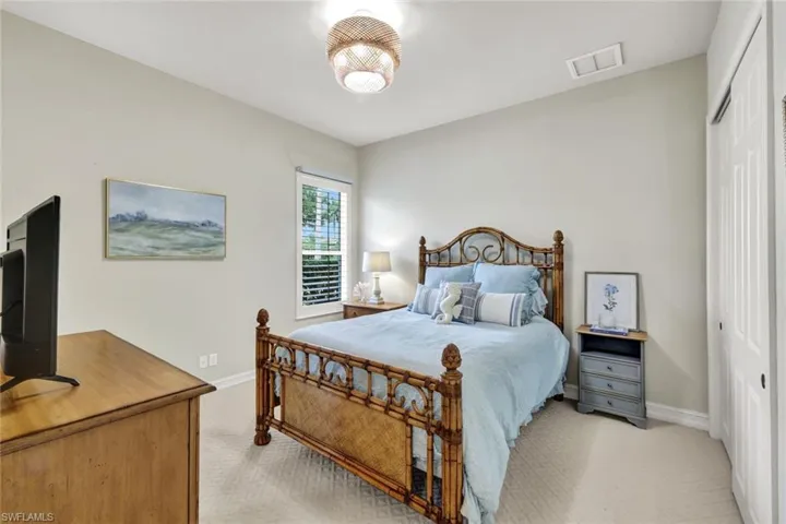 Guest Bedroom #1