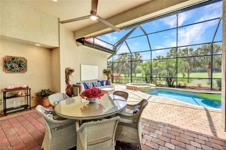 Lanai/Pool