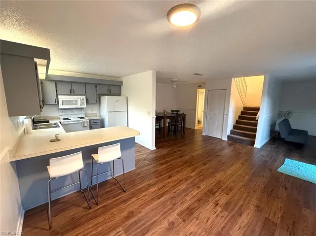 1406 Park Shore Cir 3, Fort Myers, Florida 33901
