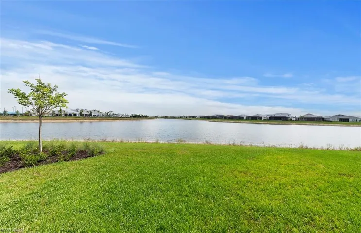 12533 Moonstone Way, Alva, Florida 33920